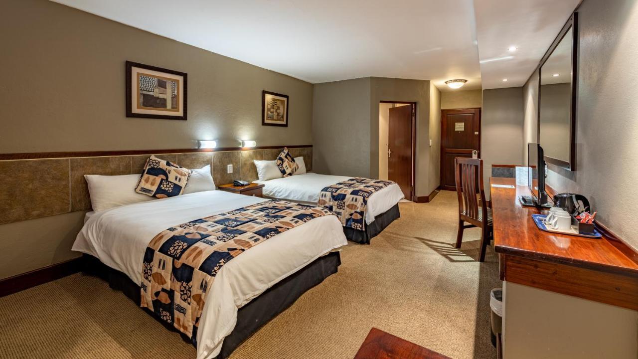 African Sky Hotels - Pine Lake Inn White River Zewnętrze zdjęcie