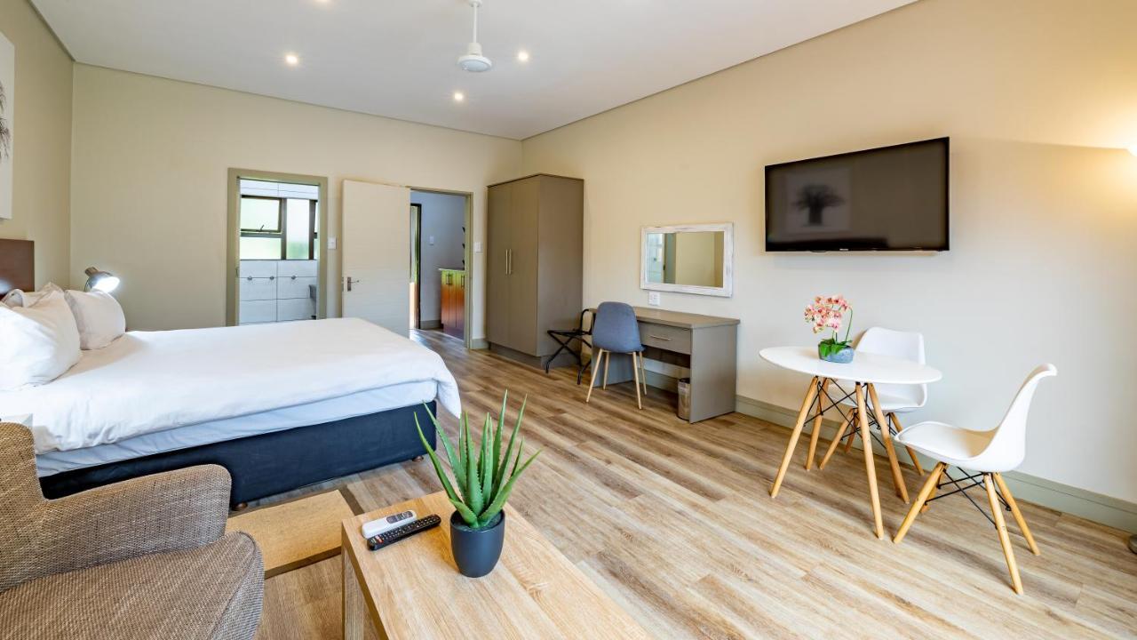 African Sky Hotels - Pine Lake Inn White River Zewnętrze zdjęcie