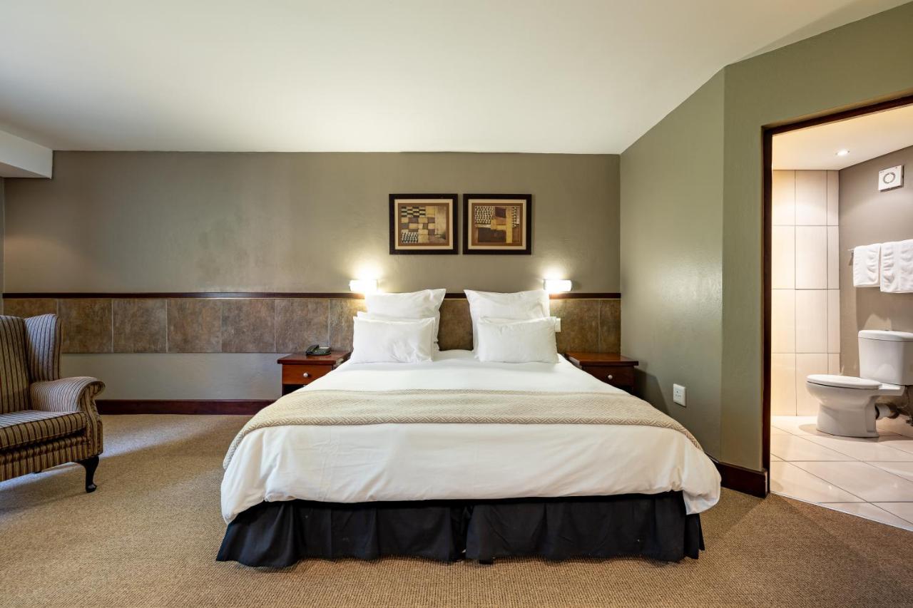 African Sky Hotels - Pine Lake Inn White River Zewnętrze zdjęcie