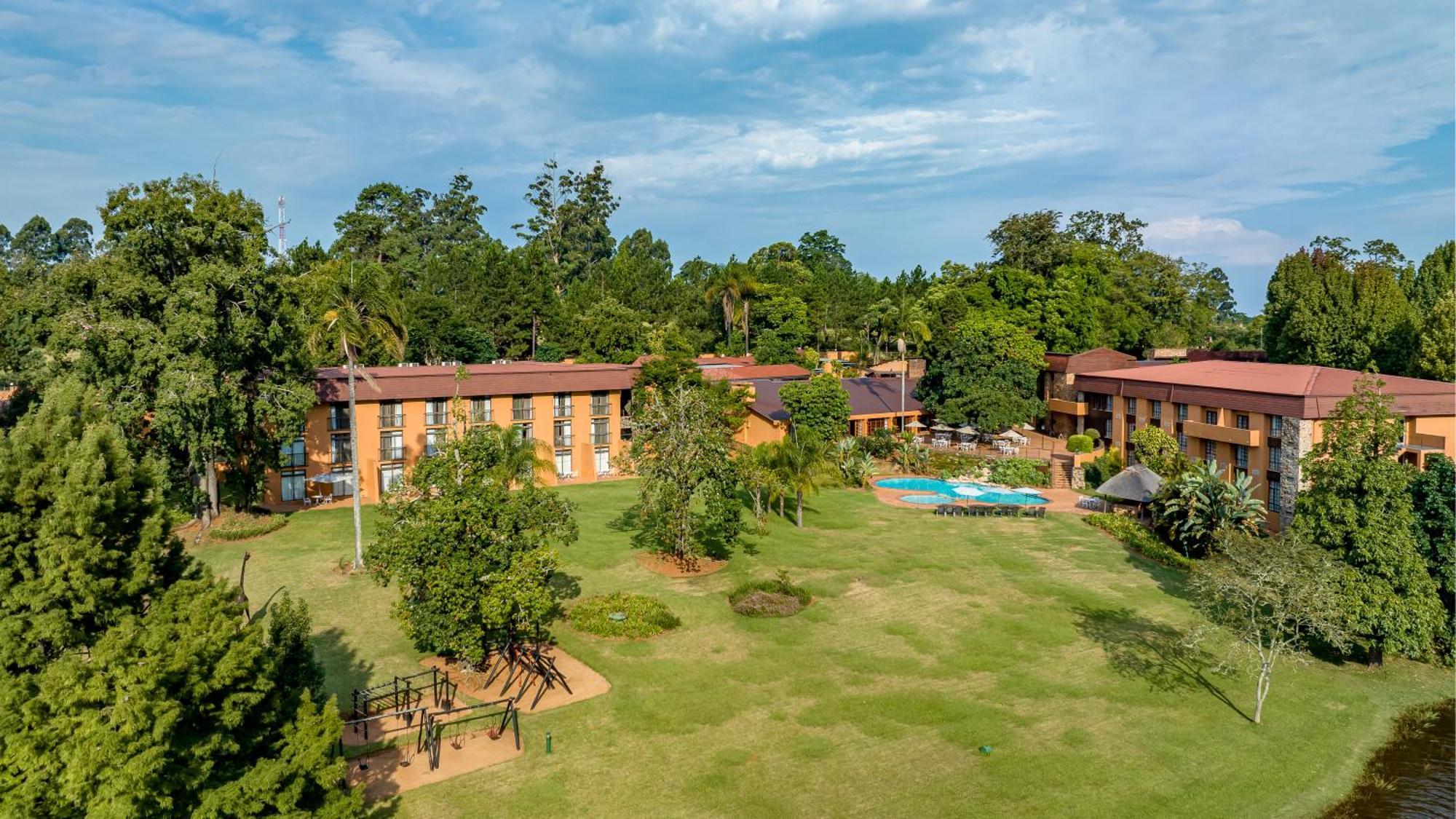 African Sky Hotels - Pine Lake Inn White River Zewnętrze zdjęcie