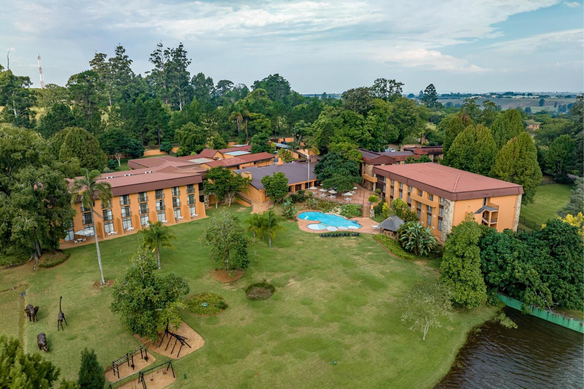 African Sky Hotels - Pine Lake Inn White River Zewnętrze zdjęcie
