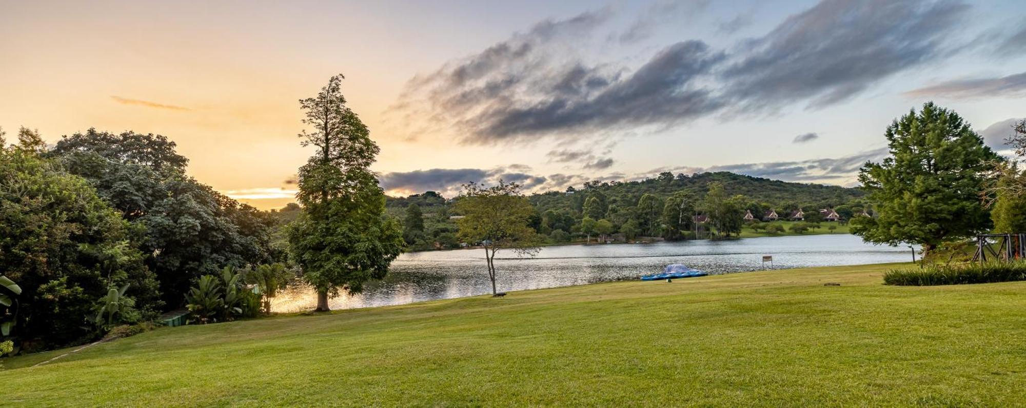 African Sky Hotels - Pine Lake Inn White River Zewnętrze zdjęcie
