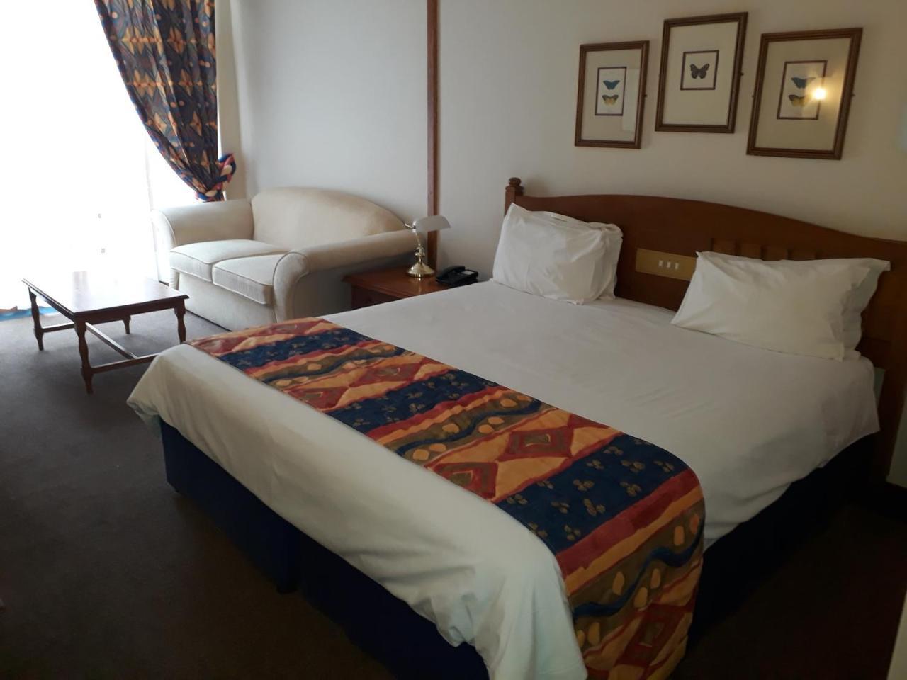 African Sky Hotels - Pine Lake Inn White River Zewnętrze zdjęcie